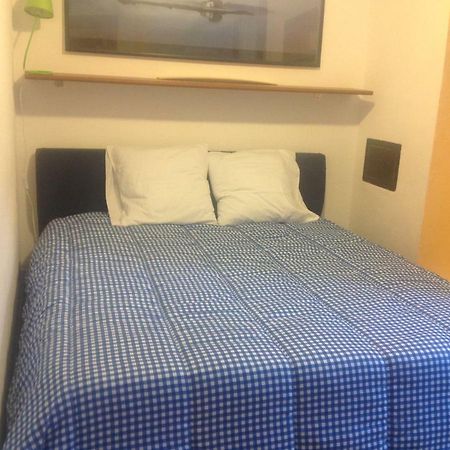 Apartament Bilocale Nella Vecchia Citta' Di Mentone Zewnętrze zdjęcie