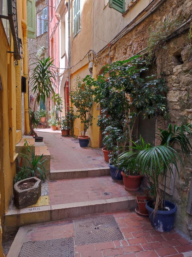 Apartament Bilocale Nella Vecchia Citta' Di Mentone Zewnętrze zdjęcie